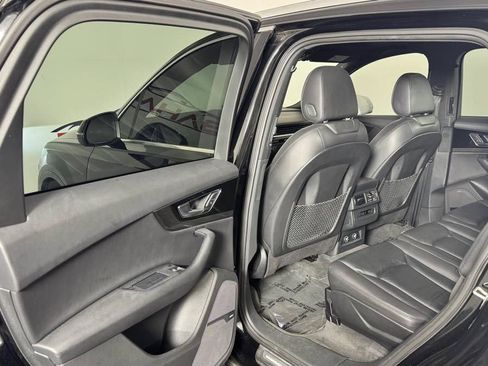 Used 2019 Audi Q7 3.0T Premium Plus w/ Premium Plus Package AWD/4WD image 27