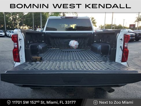 Used 2023 Chevrolet Silverado 2500 Custom w/ Custom Value Package image 12