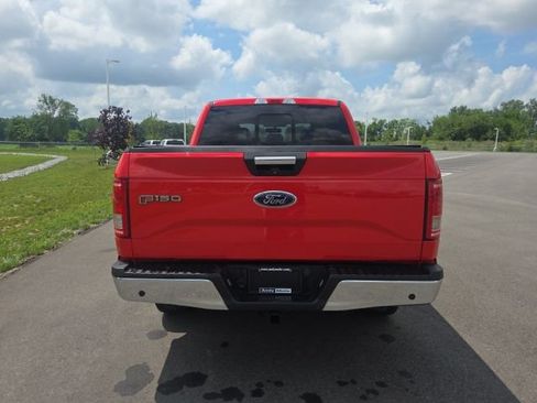 Used 2017 Ford F150 XLT w/ Equipment Group 302A Luxury AWD/4WD image 9