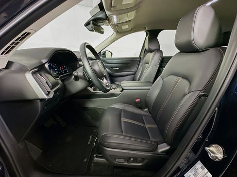 Used 2025 MAZDA CX-90 3.3 Turbo w/ Select Package image 13