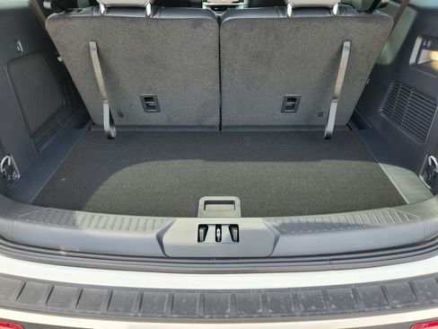 New 2026 Ford Explorer ST-Line w/ ST-Line Street Pack RWD image 23
