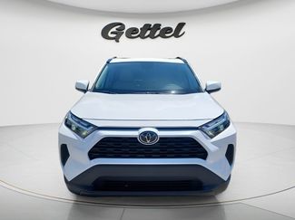 Used 2025 Toyota RAV4 XLE w/ Convenience Package FWD video 2