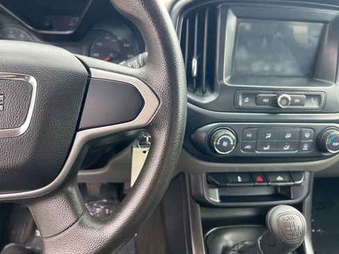 Used 2017 GMC Canyon W/T w/ Convenience Package image 10