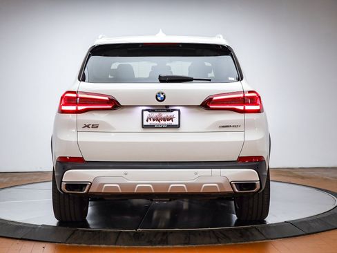 Used 2022 BMW X5 sDrive40i w/ Parking Assistance Package image 8