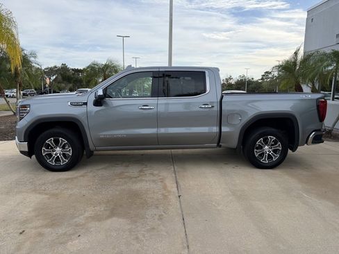 Used 2025 GMC Sierra 1500 SLT image 7