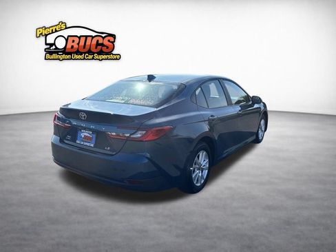 Used 2025 Toyota Camry LE AWD/4WD image 5