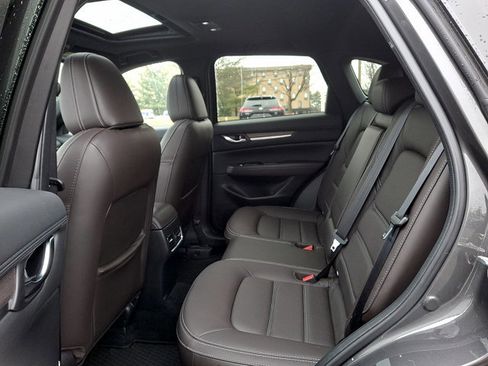Certified 2025 MAZDA CX-5 Signature AWD/4WD image 10