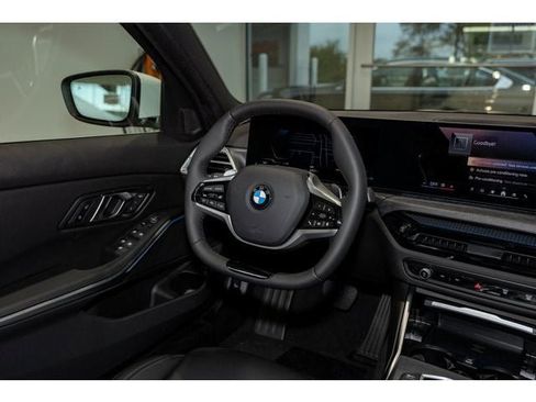 New 2025 BMW 330i xDrive Sedan w/ Convenience Package image 79