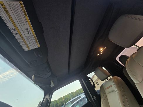 Used 2022 Jeep Gladiator Mojave image 23