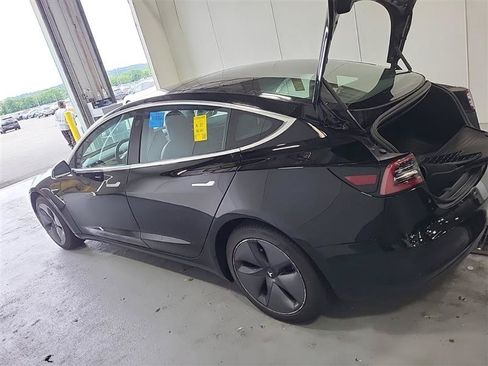 Used 2019 Tesla Model 3 Long Range AWD/4WD image 5