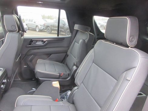 New 2026 GMC Yukon Elevation w/ Elevation Premium Package image 13