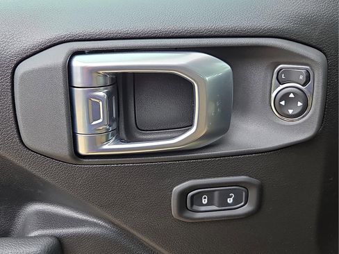 New 2026 Jeep Gladiator Sport image 13