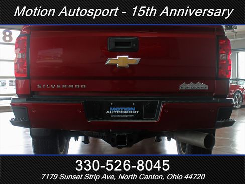 Used 2019 Chevrolet Silverado 2500 High Country w/ Duramax Plus Package image 9