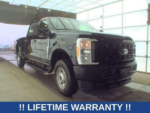 Used 2023 Ford F250 XL image 5