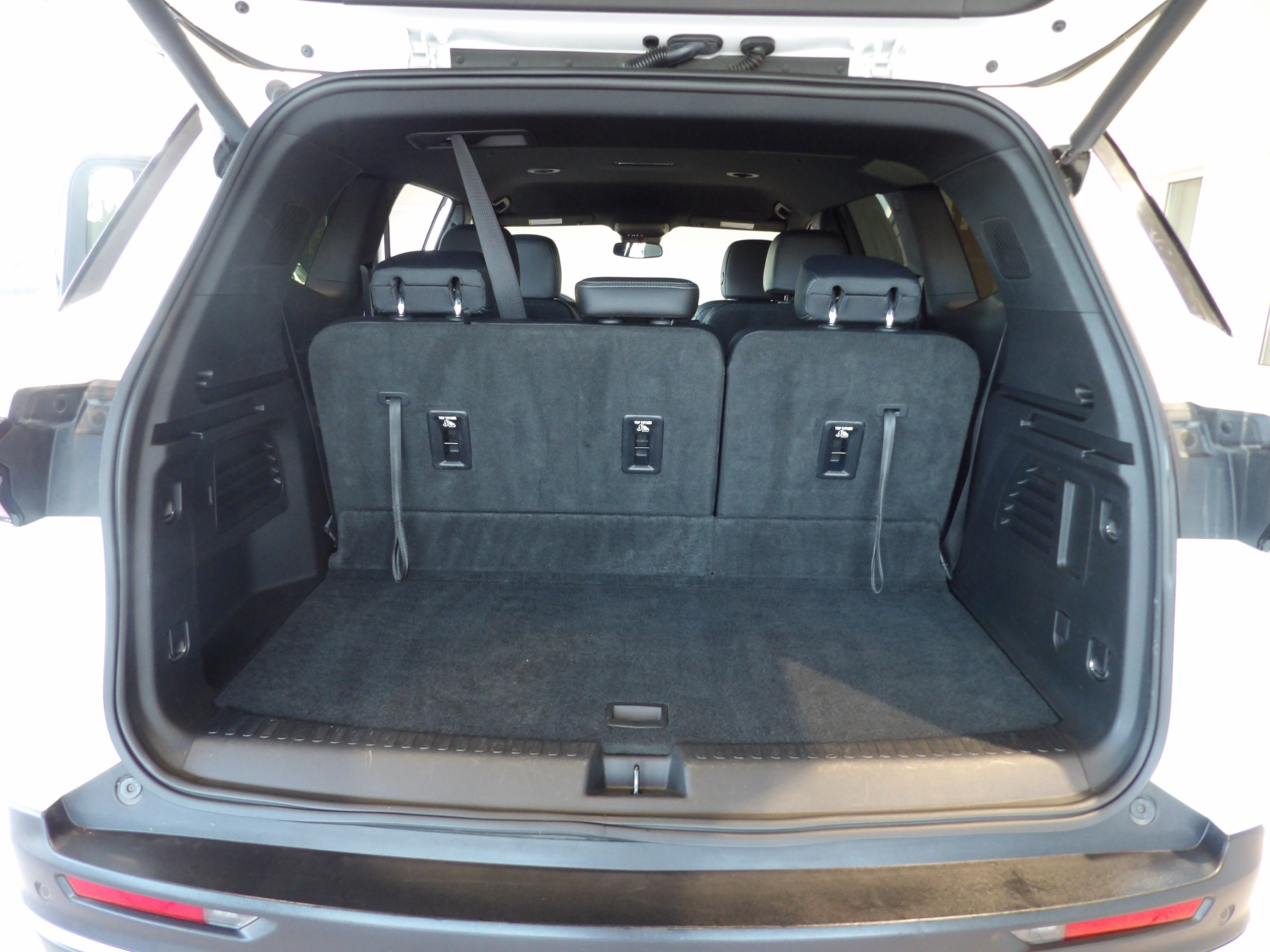 Used 2026 Buick Enclave Preferred AWD/4WD image 20