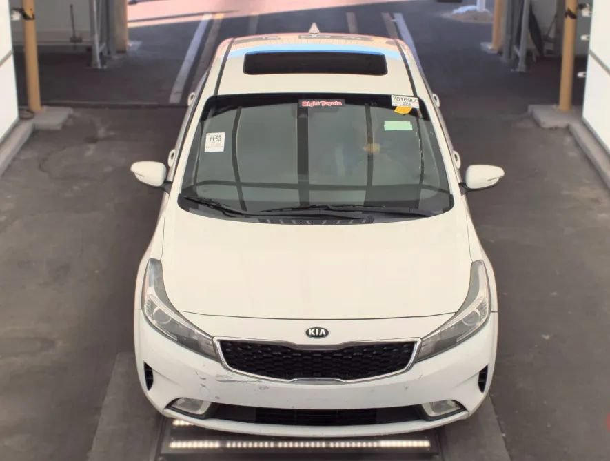 Used 2017 Kia Forte S w/ S Premium Package FWD image 2