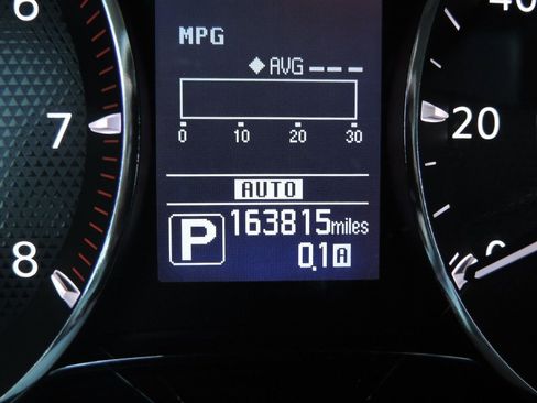 Used 2018 Nissan Armada Platinum w/ Captain Seat Package image 34