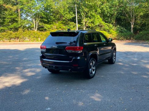 Used 2015 Jeep Grand Cherokee Overland w/ Advanced Technology Group AWD/4WD image 5
