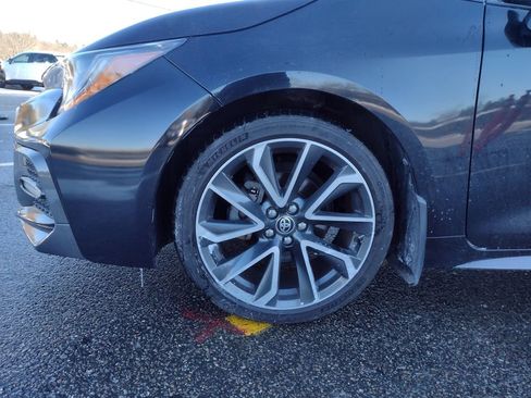 Used 2022 Toyota Corolla SE image 2