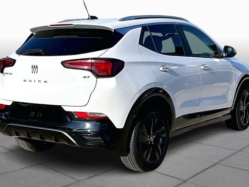 Used 2024 Buick Encore GX Sport Touring image 14