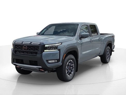 New 2025 Nissan Frontier PRO-4X image 2