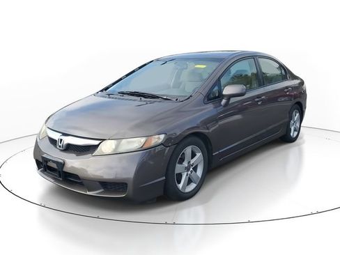 Used 2010 Honda Civic LX image 3