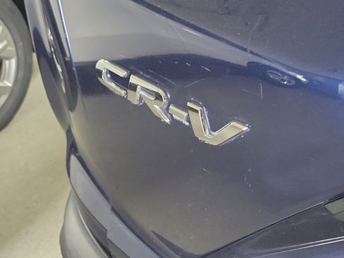Used 2019 Honda CR-V LX image 7