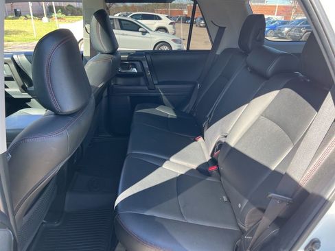 Used 2021 Toyota 4Runner TRD Off-Road Premium w/ Moonroof Package image 28