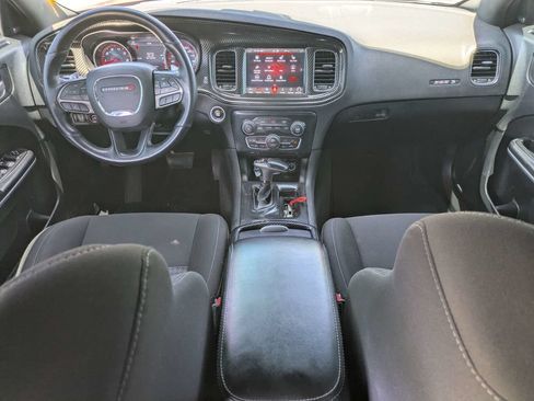 Used 2021 Dodge Charger Scat Pack w/ Driver Convenience Group RWD image 3
