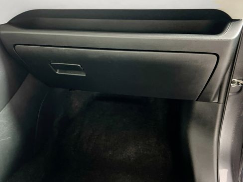 Used 2020 Toyota RAV4 XLE Premium image 34