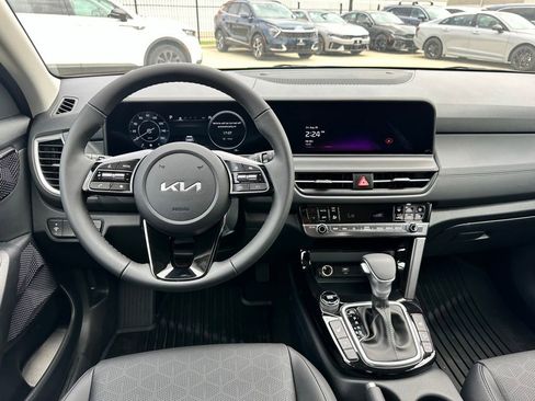 New 2026 Kia Seltos EX image 15
