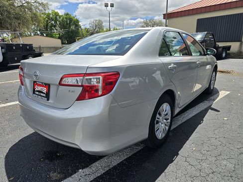 Used 2013 Toyota Camry LE image 8