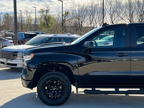Used 2023 Chevrolet Silverado 1500 LT Trail Boss w/ Protection Package image 7