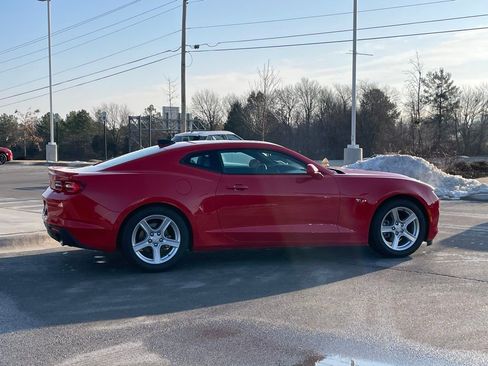 Used 2024 Chevrolet Camaro LT image 9