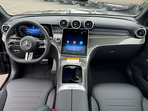 New 2026 Mercedes-Benz GLC 300 GLC 300 image 10