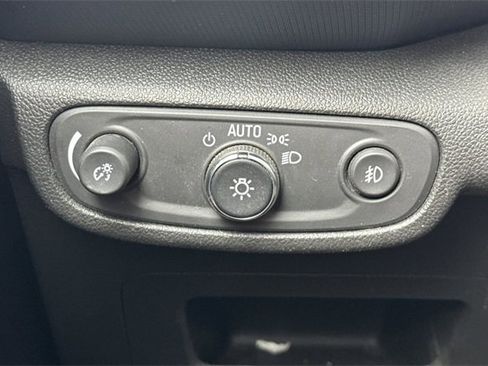 Used 2023 Chevrolet TrailBlazer ACTIV image 39