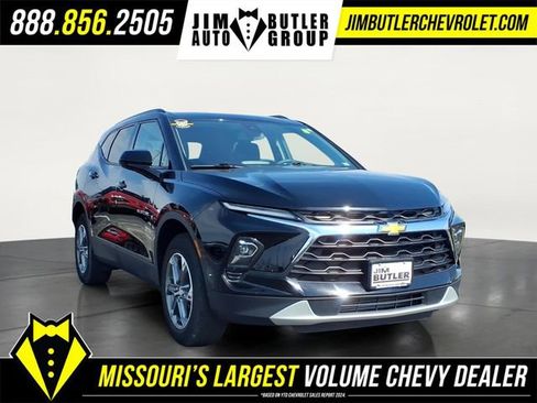 Used 2024 Chevrolet Blazer LT w/ Convenience Package FWD image 6