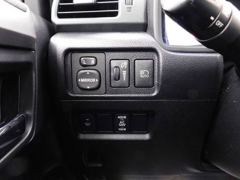 Used 2021 Toyota 4Runner SR5 Premium w/ Moonroof Package image 32