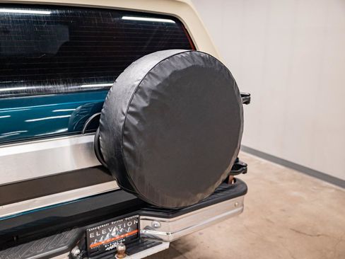 Used 1995 Ford Bronco XL AWD/4WD image 25