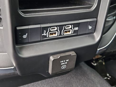 Used 2020 RAM 2500 Laramie image 17