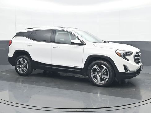 Used 2021 GMC Terrain SLT w/ Infotainment Package II AWD/4WD image 8