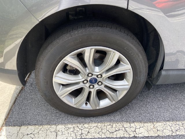 Used 2022 Ford Edge Titanium AWD/4WD image 11