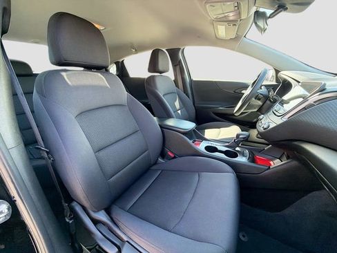 Used 2023 Chevrolet Malibu RS w/ Driver Confidence Package FWD image 25