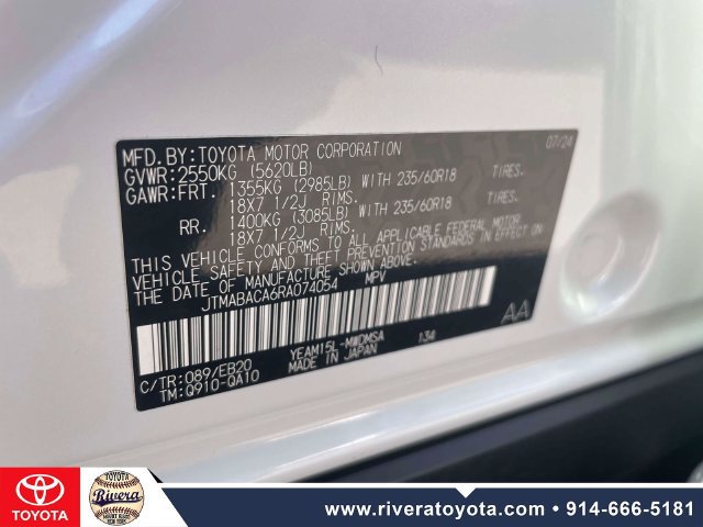 Used 2024 Toyota bZ4X AWD w/ Weather Package image 32