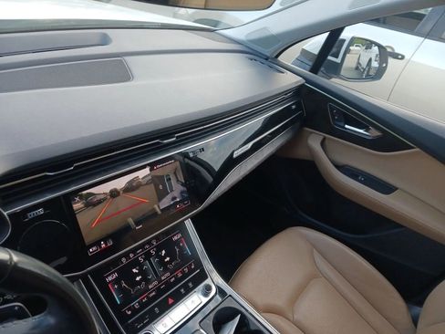 Used 2021 Audi Q7 3.0T Prestige w/ Prestige Package image 7