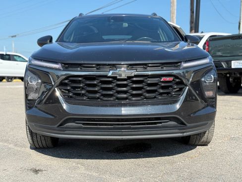 Used 2024 Chevrolet Trax RS w/ Driver Confidence Package FWD image 5