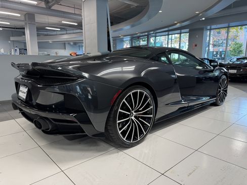 Used 2022 McLaren GT image 6