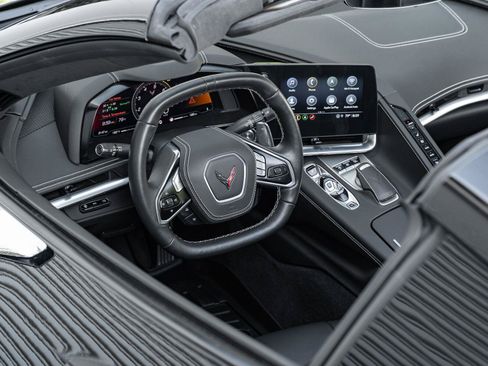 Used 2021 Chevrolet Corvette Stingray Premium Cpe w/ Z51 Performance Package RWD image 14