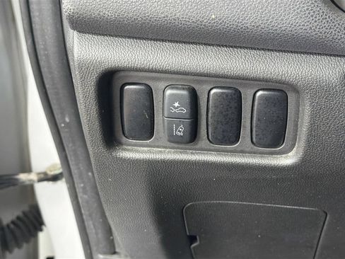 Used 2023 Mitsubishi Outlander Sport AWD image 12