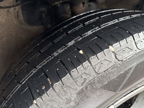 Used 2018 Toyota RAV4 LE w/ All Weather Liner Package image 18